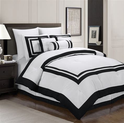 black and white doona sets.